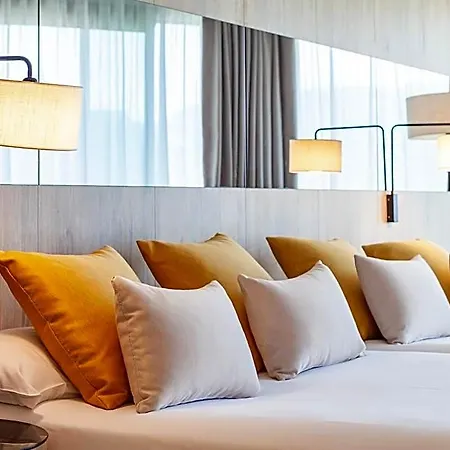 Gold Arcos 4 Sup - Modern Luxury Experience 4*
